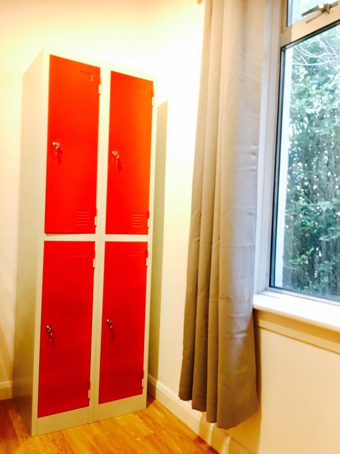 O Hostel EDI Eksteriør bilde