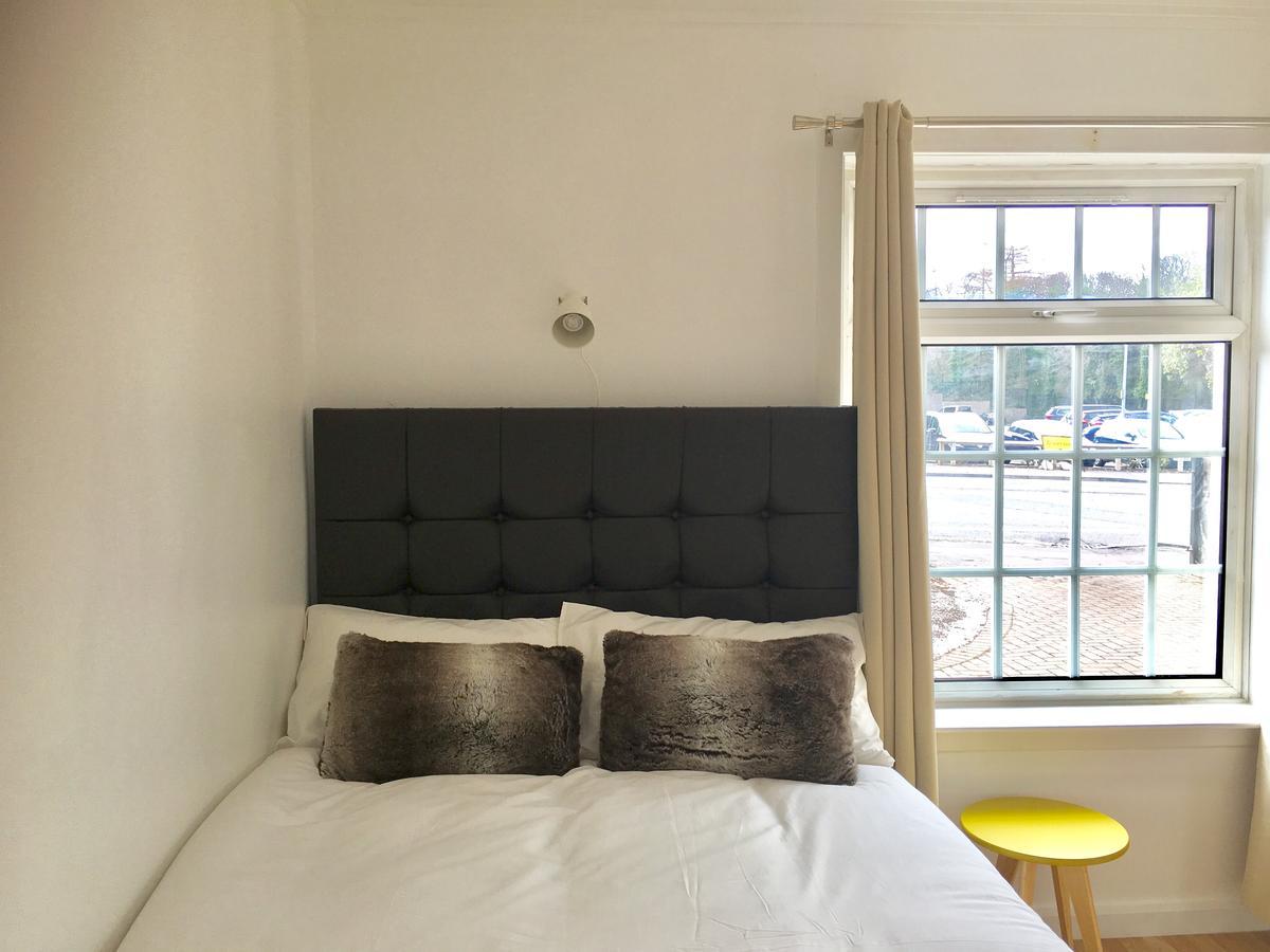 O Hostel EDI Eksteriør bilde