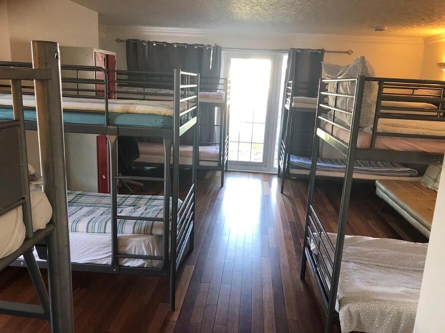 O Hostel EDI Eksteriør bilde